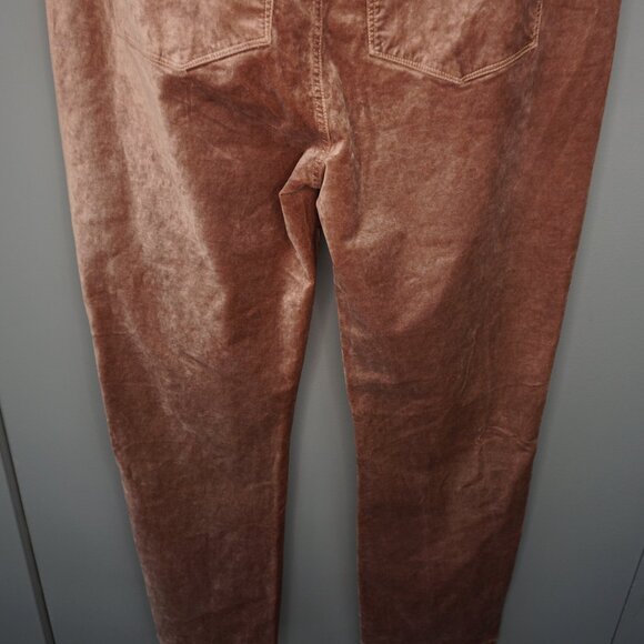 New Paige Cindy Velvet Straight Leg Twisted Seam Pants in Warm Suede size 34 - Picture 11 of 16